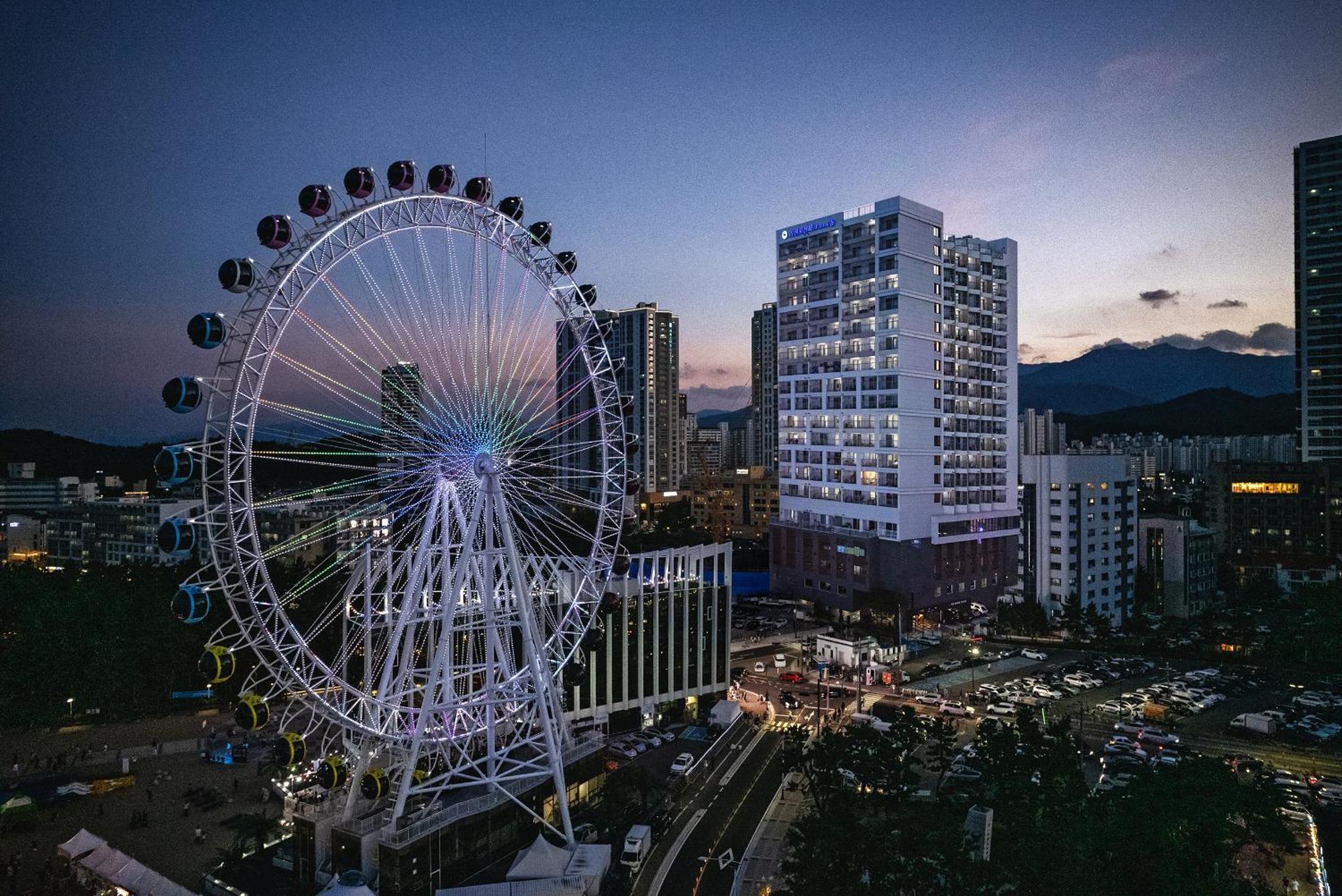 Urbanstay Sokcho Beach C Exterior foto